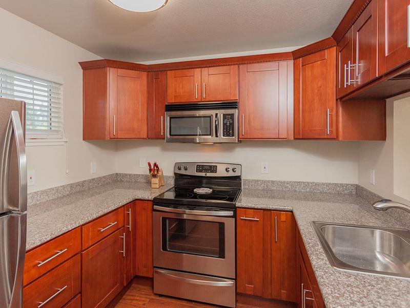 Cherry Wood Kitchen - Lavish Apartments in CA