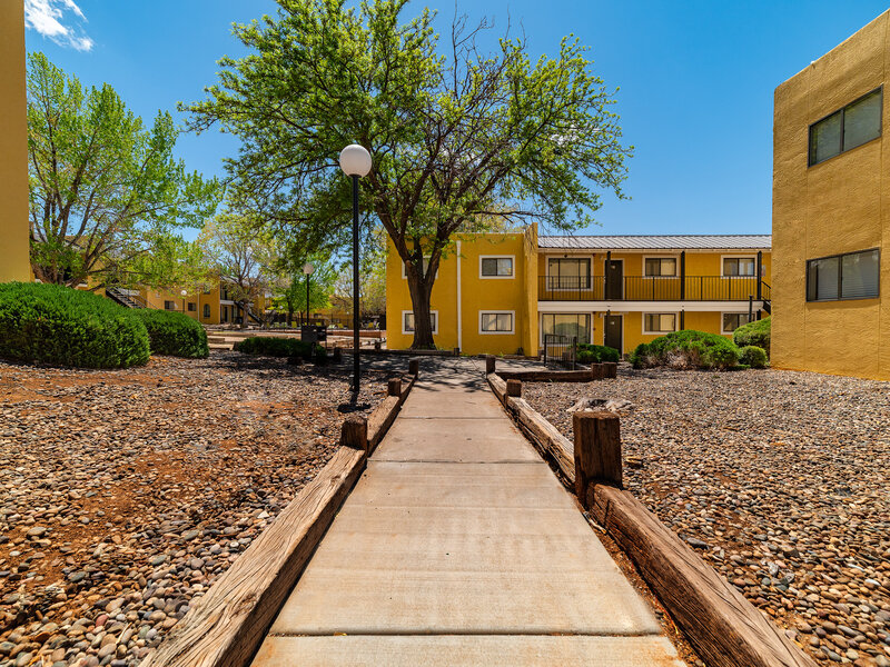 Walking Paths | Villas Del Sol II Apartments in Albuquerque, NM