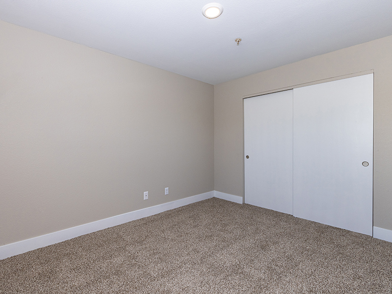 Room | Sierra Point