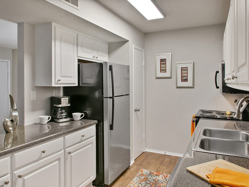 Kitchen | Crestview at Cordova