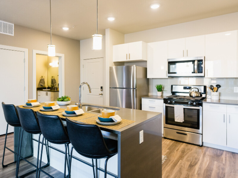 Kitchen | Milagro Apartments
