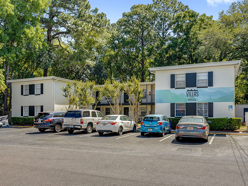 Apartment Building | Villas on the Hill 1111