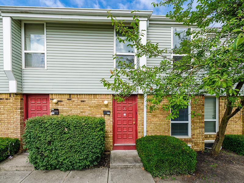 Exterior | Sharon Green Townhomes