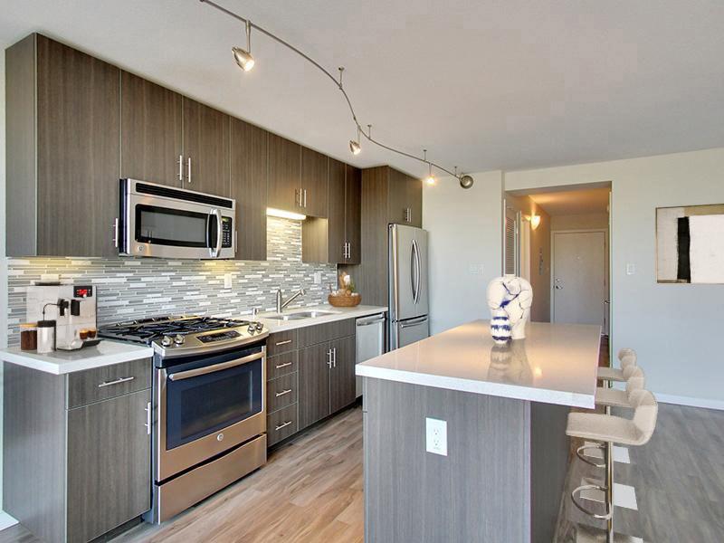 Kitchen | Panomar Alameda Apartments