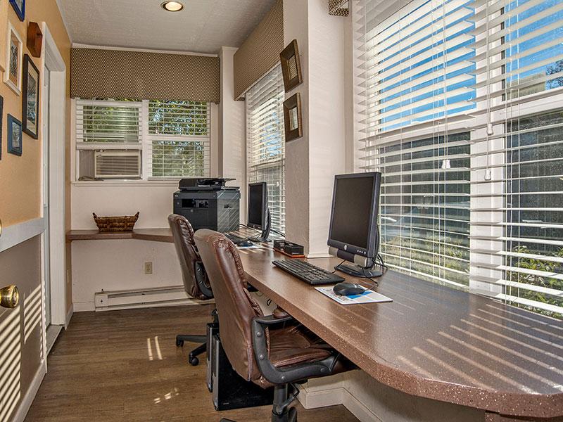 Cheyenne Crossing Apartments in Colorado Springs,
