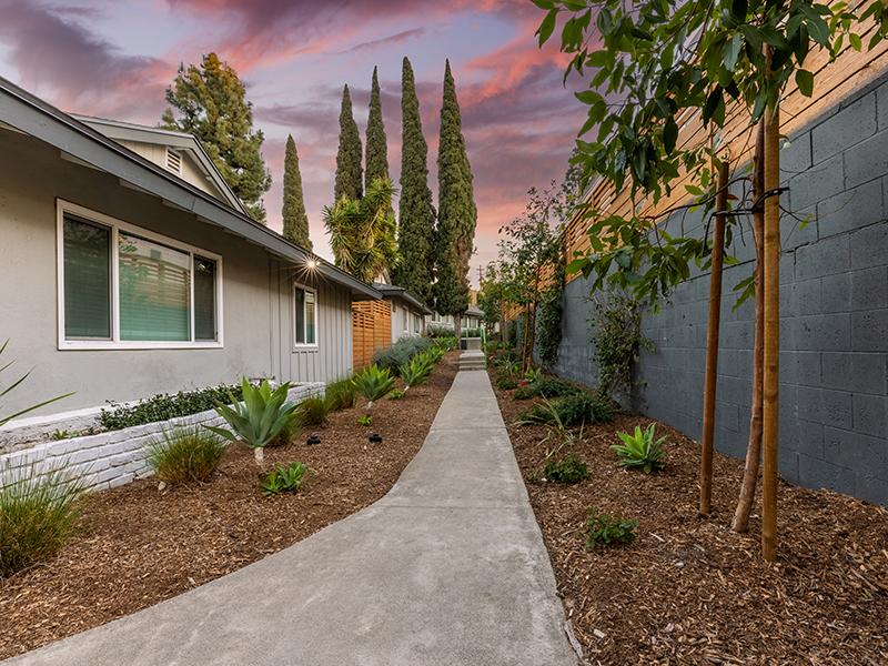 Walking Paths | The Villas at Anaheim Apartments