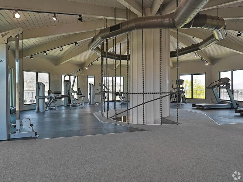 Fitness Center | Kings Hill Apartments in El Paso