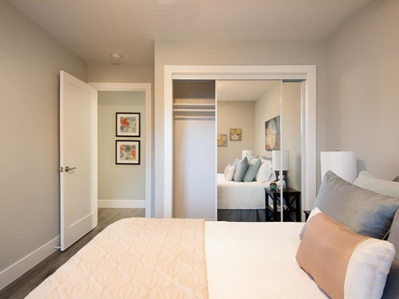 1 - 3 Bedroom Apartments | Solis Garden Apartments
