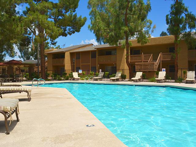 Pool | Garden Place