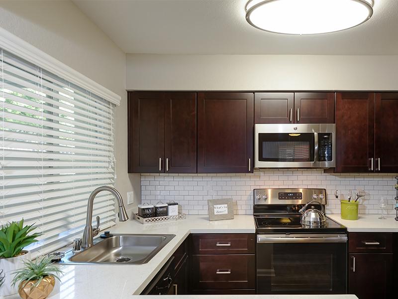 Kitchen | Santa Ana Apartments