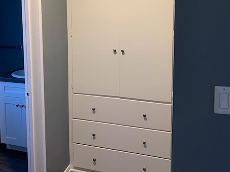 Closet | Verdugo Mesa Apartments