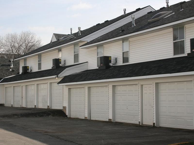 Garages | Pinegate Apartments