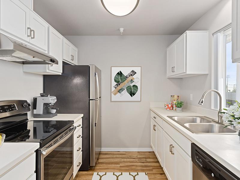 Fully Equipped Kitchen | Bridge Creek Apartments