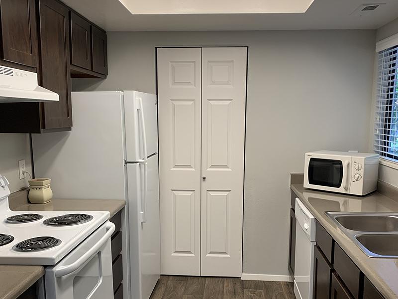Kitchen | Elmwood