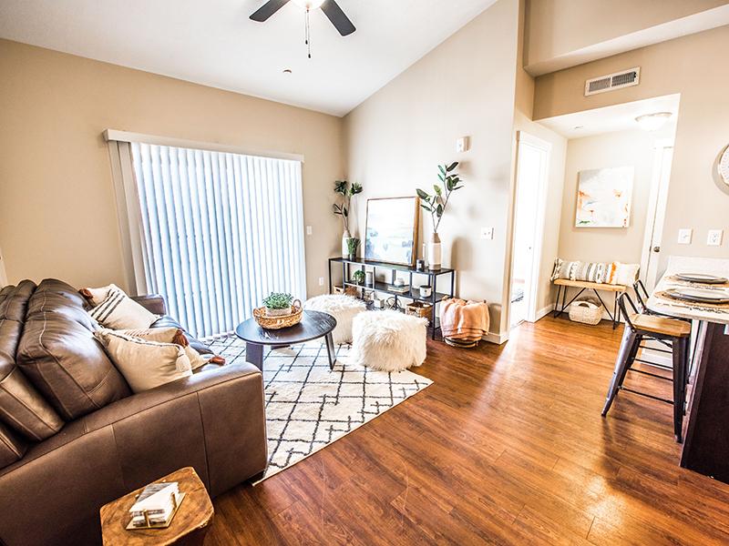 Model Living Room | The Cove at Overlake