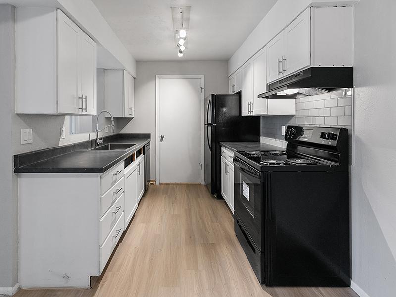 Fully Equipped Kitchens | Aspire West Valley Apartments