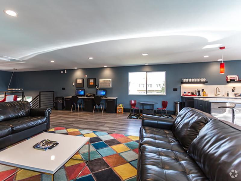 Clubhouse | Franklin Flats