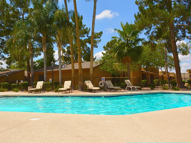 Swimming Pool | Garden Place
