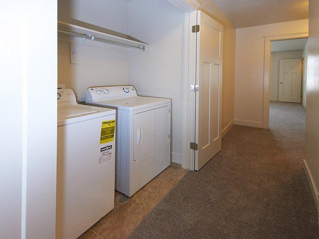 The Cove at Pleasant View Apartments in Pleasant View