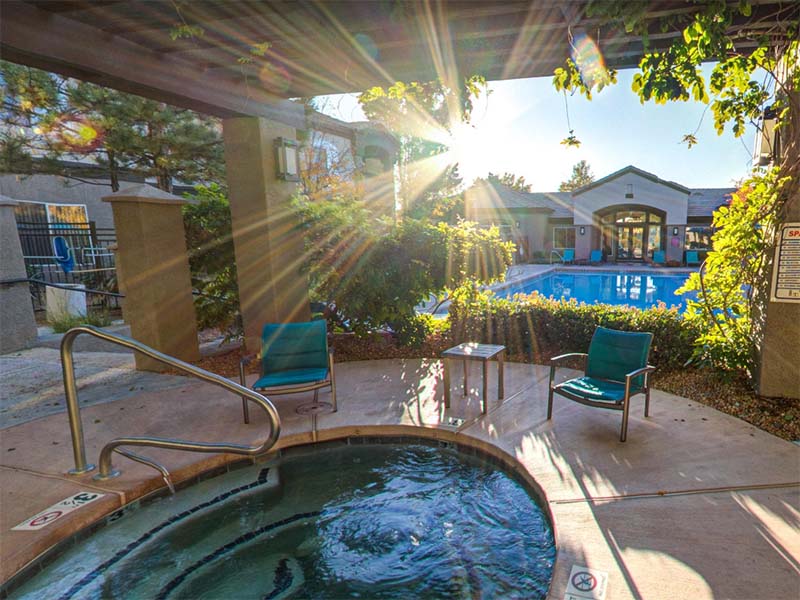 Hot Tub | Broadstone Heights Apartments in Albuquerque, NM