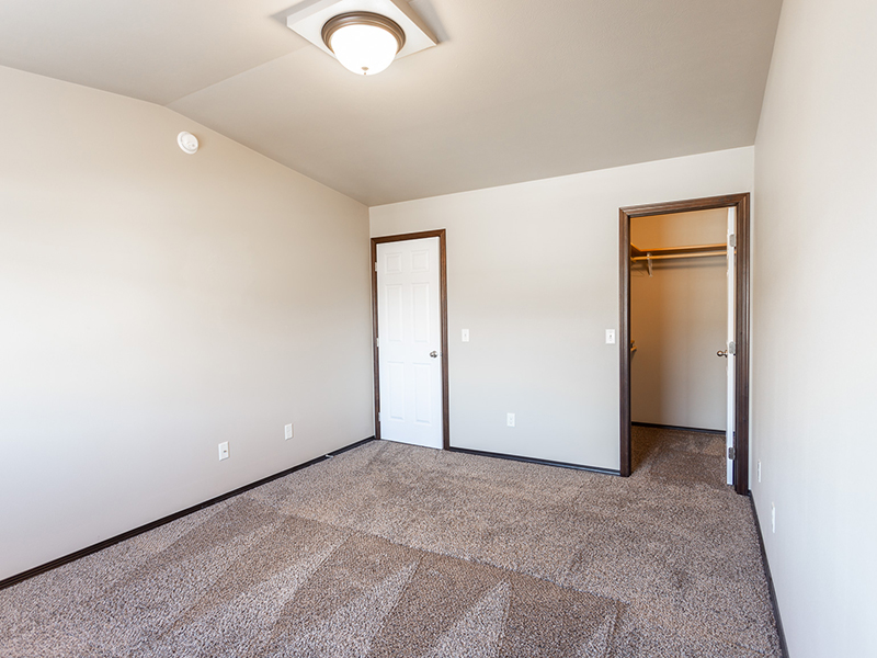 Bedroom | West Pointe Commons Apartments in Sioux Falls, SD
