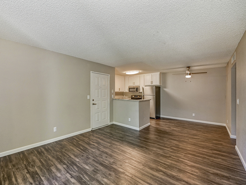 Living Room | The Vue Apartments in Sacramento, CA