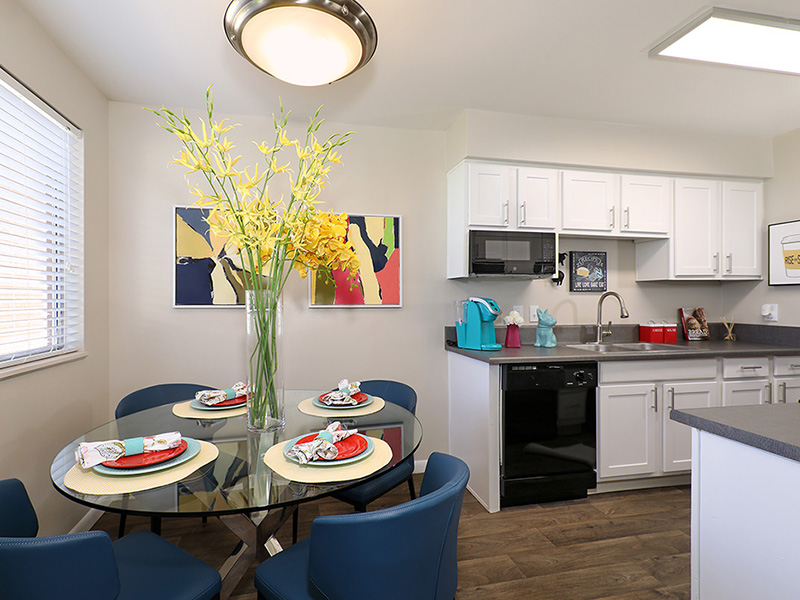 Dining Room | 47Seventy Settler's Point