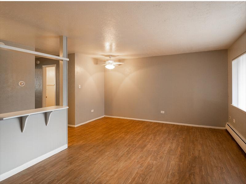 Living Room | Continental Court Apartments