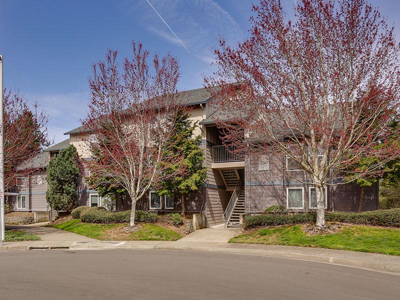 Exterior | Stark Street Crossings Apartments