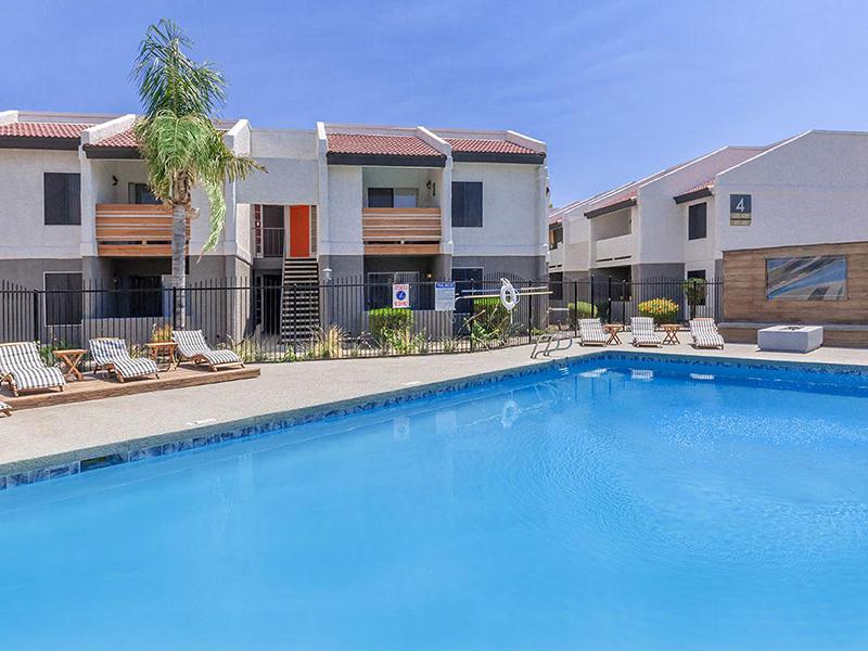 Poolside | Fairways on Thunderbird