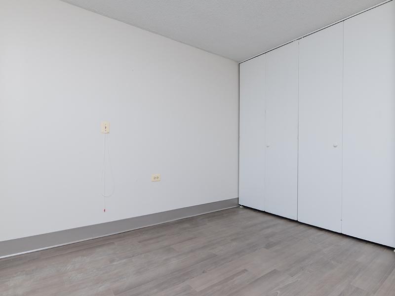 Room | Walsh Park
