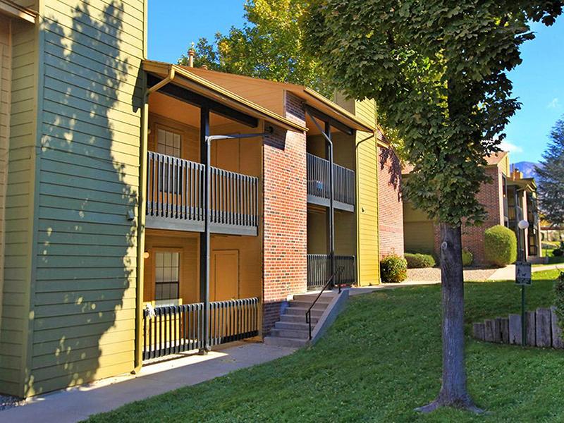 Building Exterior | Northpointe Village Apartments