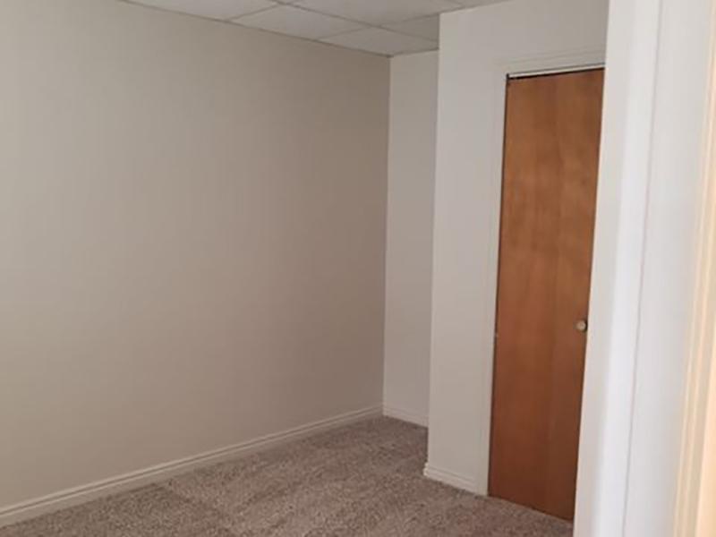 Room | The Kirk Apartments