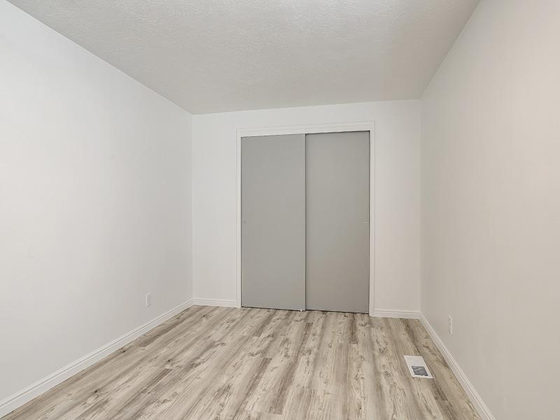 Bedroom | Townhouse Court