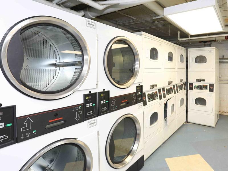 Laundry Facility | Park Tanglewood Apartments