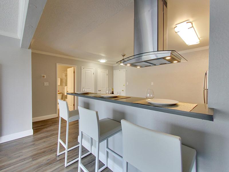 Kitchen | Sunset Pines Apartments