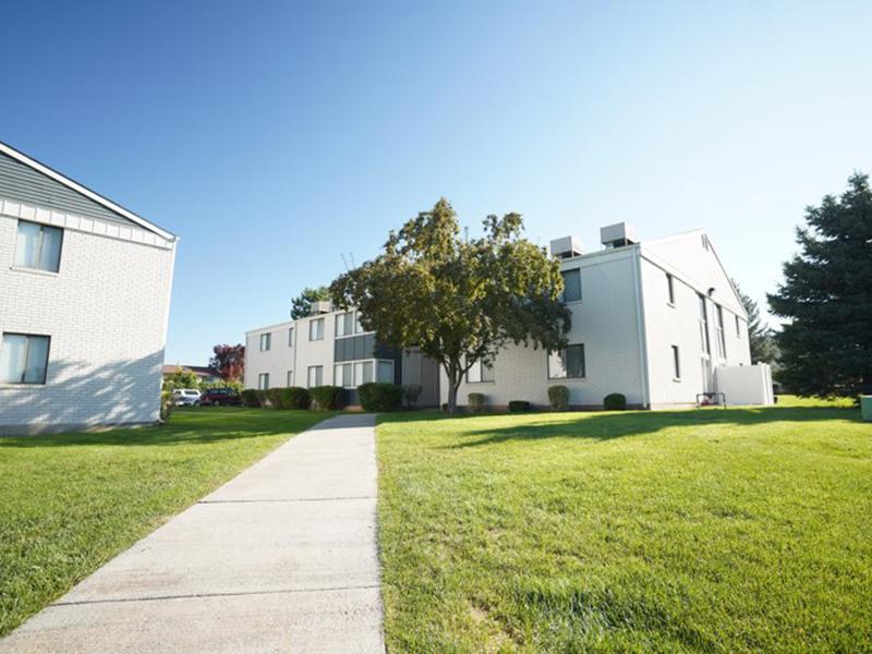 Exterior | Goldstone Place Apts