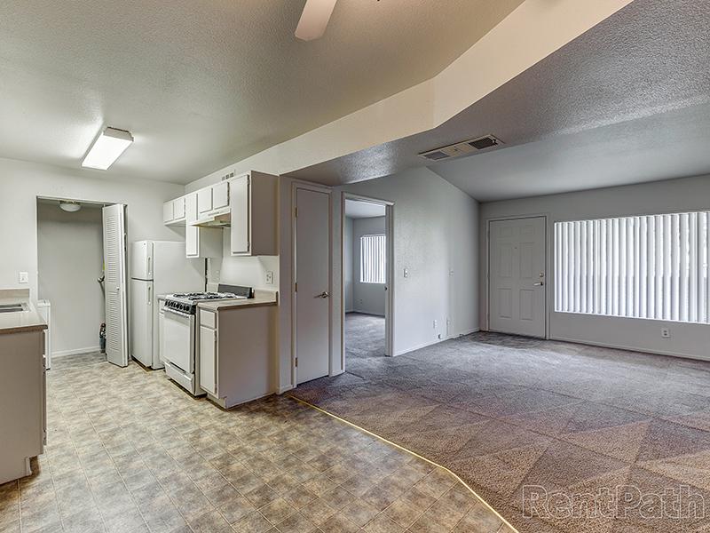 Living Room & Kitchen | Somerset Commons