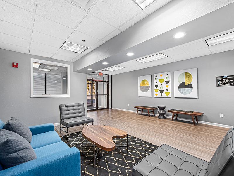 Clubhouse | The Incline Apartments