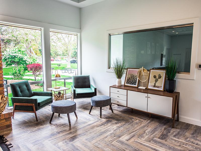 Clubhouse Living Room | Cherry Hill