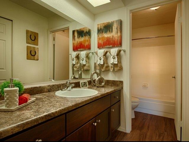 trinity square apartments reviews