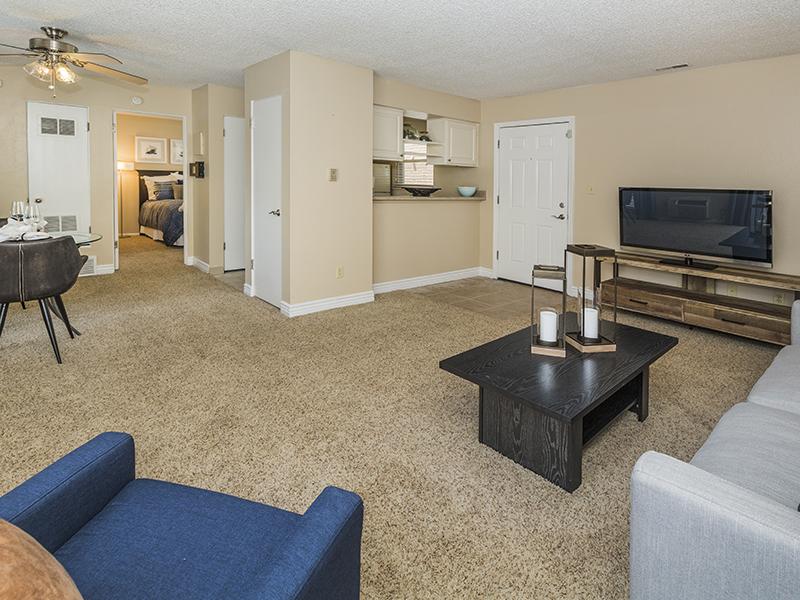 Open Floorplans | 25 Broadmoor