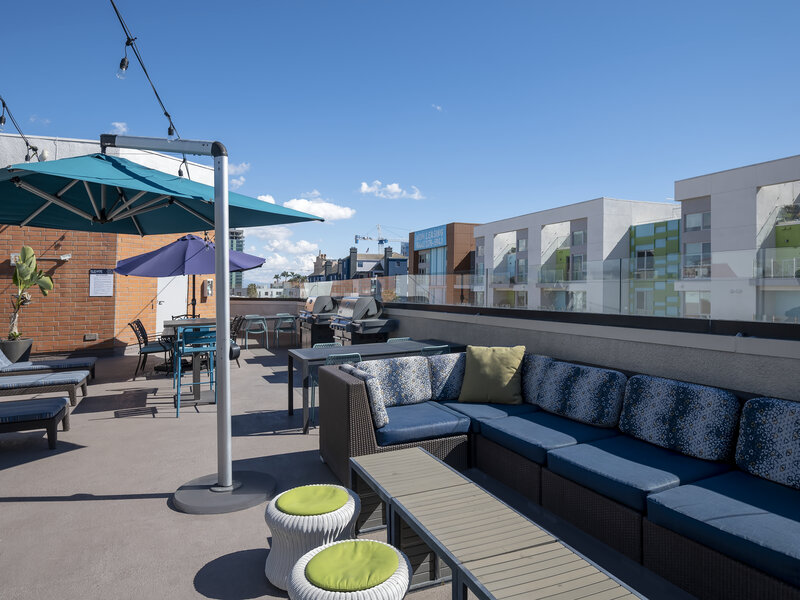 Rooftop Grill Area | Elevation Long Beach Apartments in Long Beach, CA