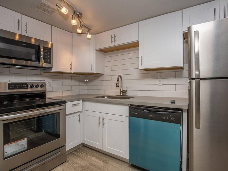Fully Equipped Kitchen | Prados Apartments at Arcadia