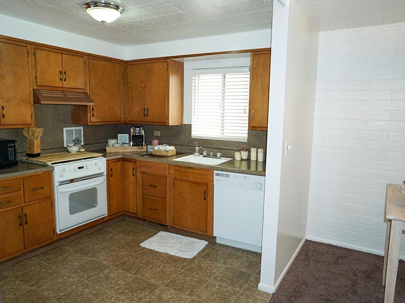 Kitchen | Highland Terrace