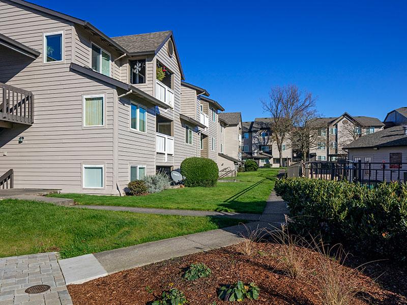 Reflections at Happy Valley Apartments in Happy Valley, OR 97086