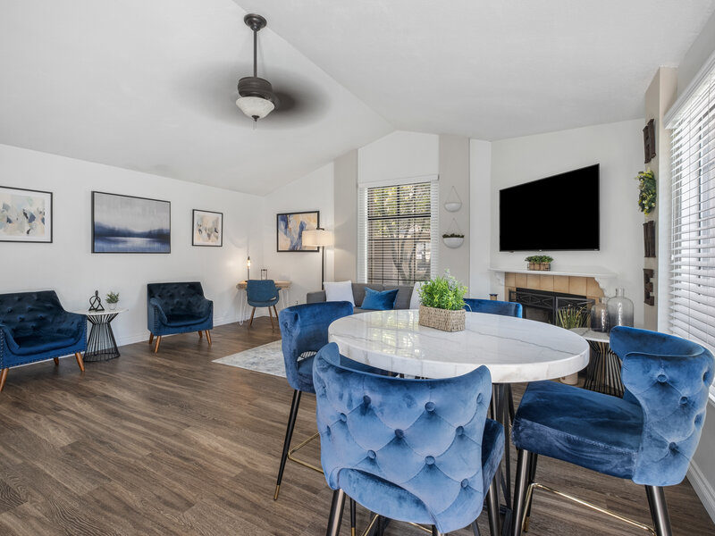 Dining Room | The Springs Apartments in Fresno, CA
