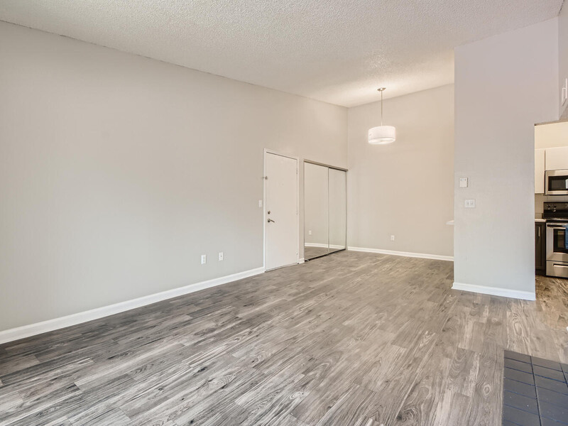 Front Room | Preserve at City Center Apartments in Aurora, CO