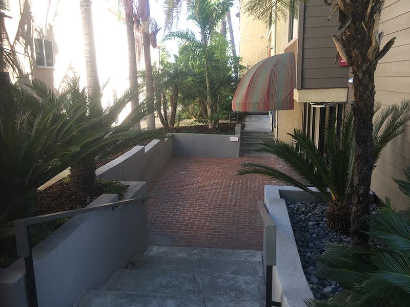 Buliding Exterior | Los Feliz