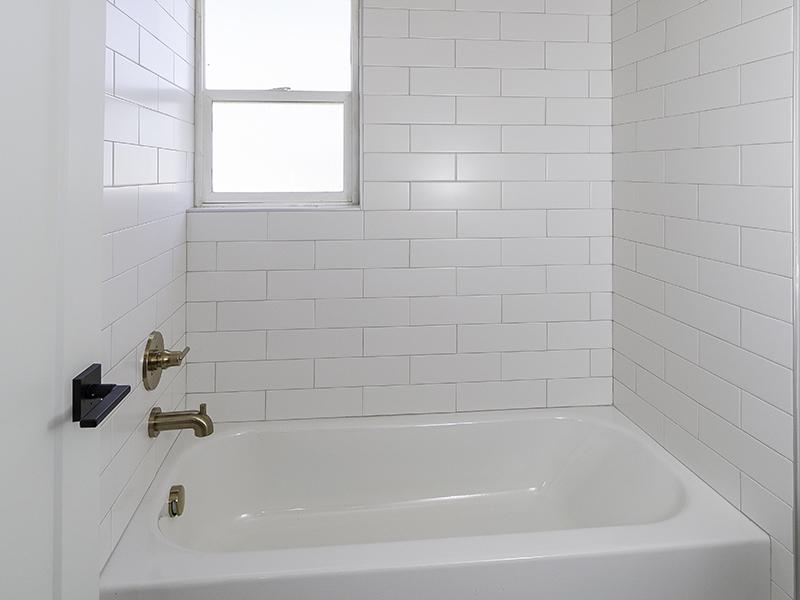 Bathroom | The Shenandoah